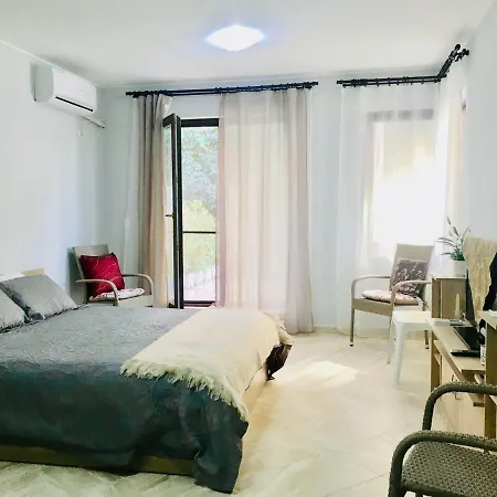 Apartment Рубльовка 4 Warna